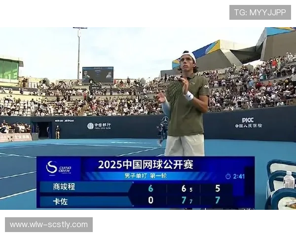 中网门希克击败卡佐强势晋级 展现出色竞技状态